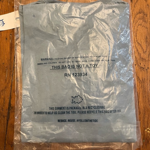 NWT Southern Tide Mountain Blue Front Print Tee Women’s - Picture 4 of 8